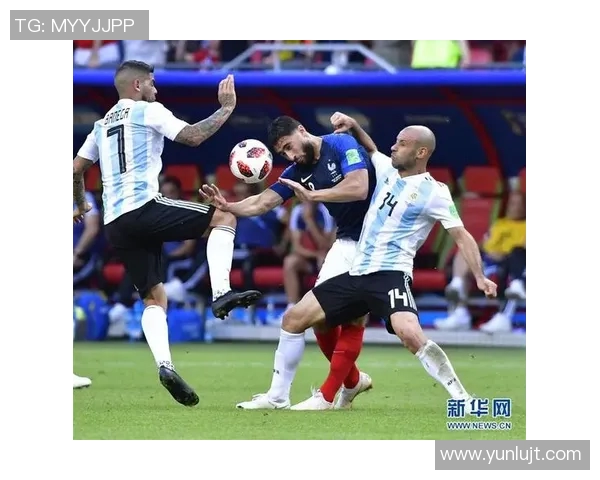 乌拉圭队与法国队激战正酣谁将晋级下一轮的巅峰对决